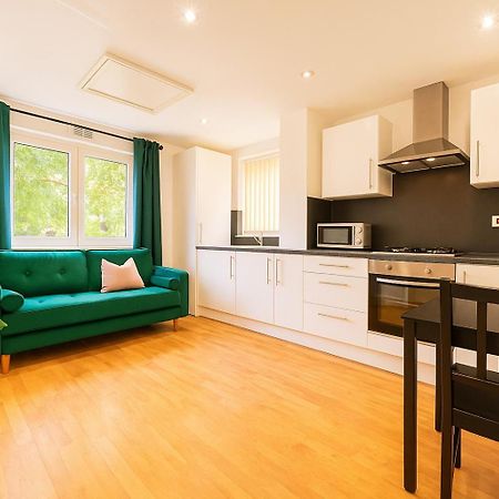 One Bedroom Apartment In City Centre Cardiff Exterior foto